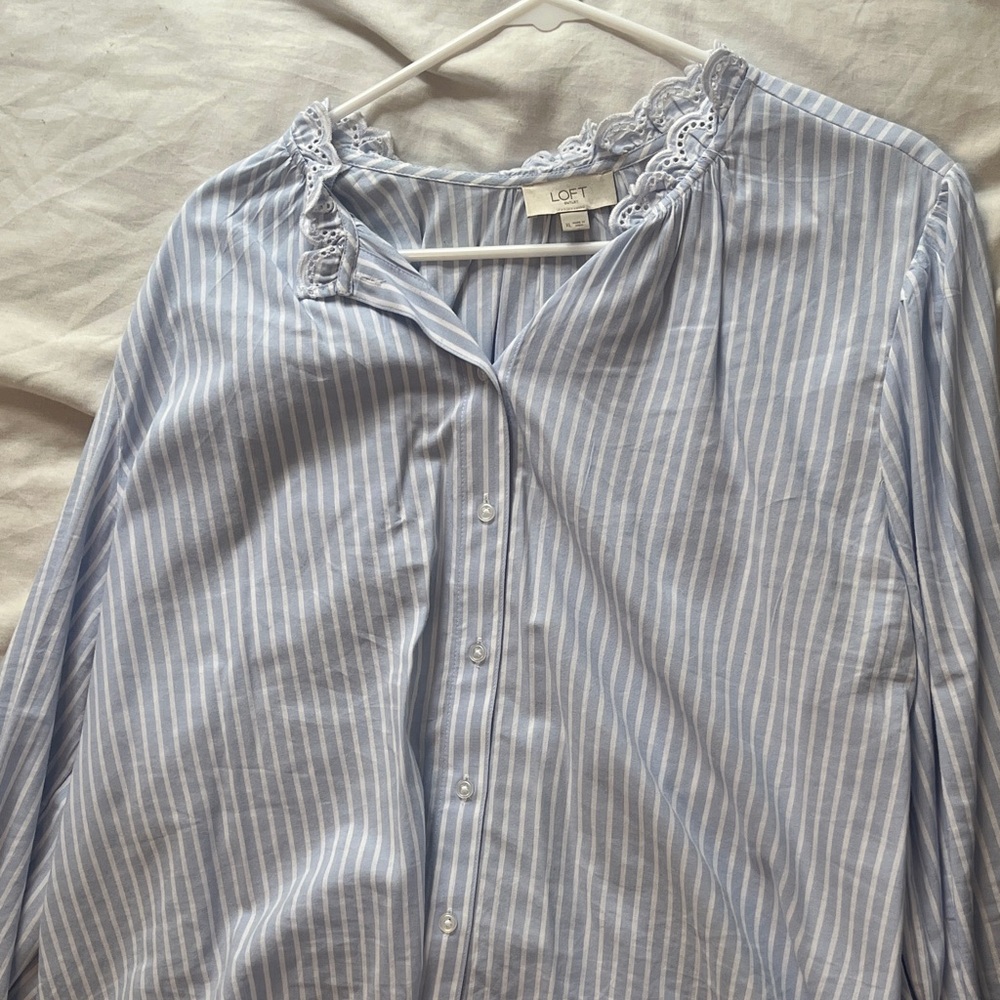 LOFT Light Blue Pinstripe Top with Lace Detail - XL - Loft Outlet